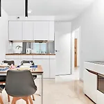 Pulaskiego By Renters Apartment Wroclaw